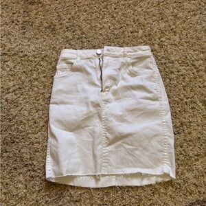 Size 2. White jean skirt.